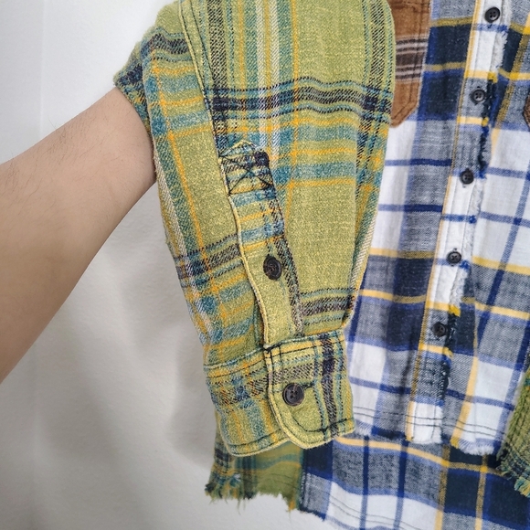 BDG Checked Flannel Shirt with Brown/Green Accents Sz XS Oversized ChestPockets - Picture 9 of 15